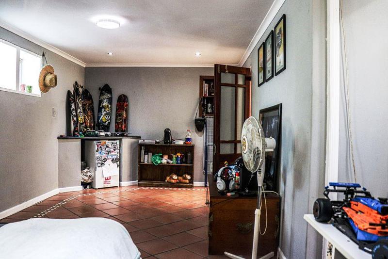 4 Bedroom Property for Sale in Milnerton Ridge Western Cape